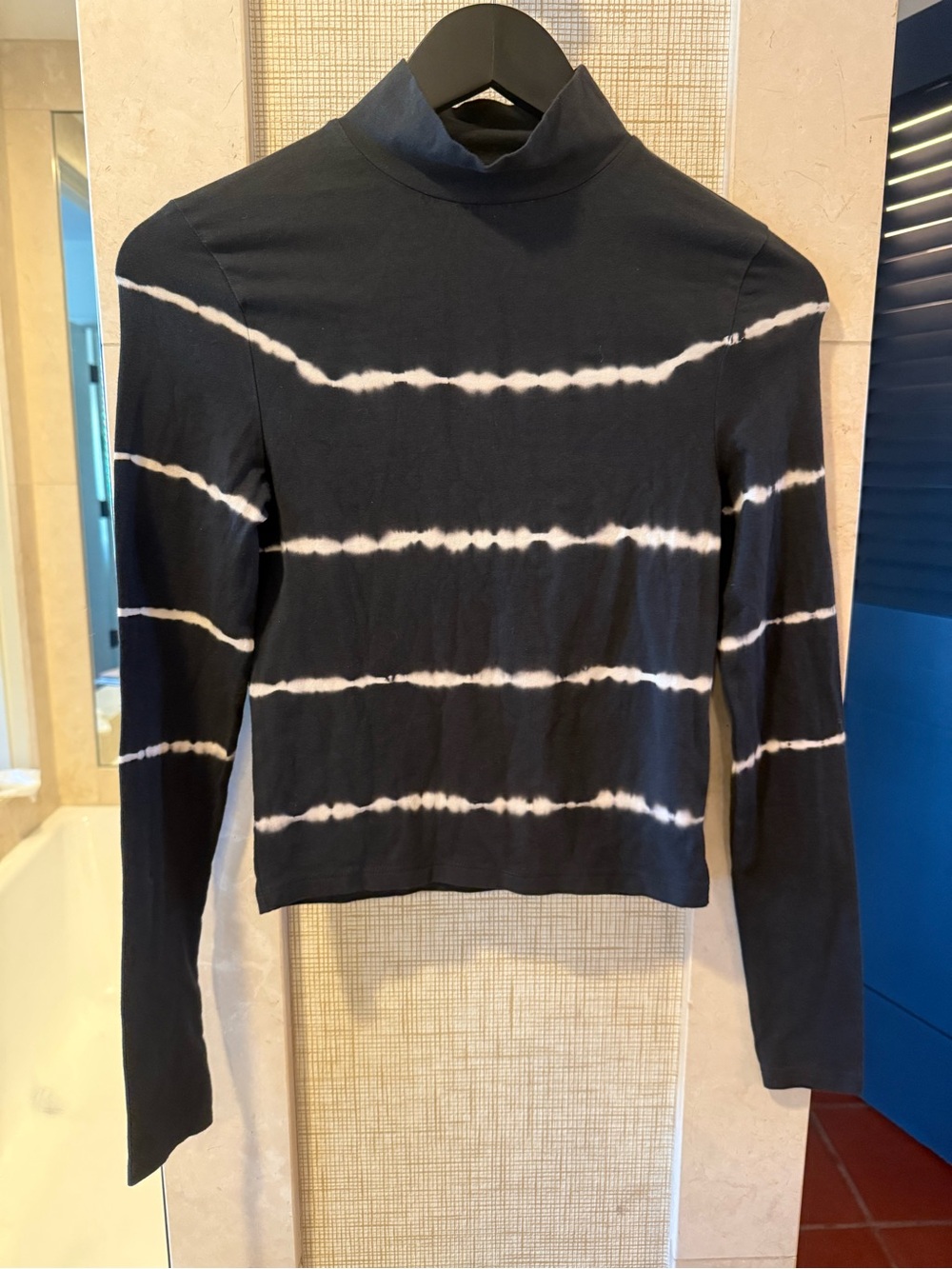 Wild Fable Black White Tie Dye Turtleneck Long Sleeve Top XS
